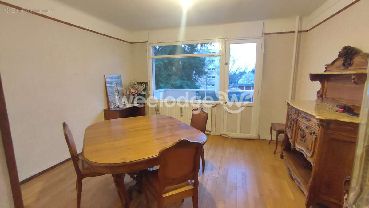 Appartement à SARTROUVILLE