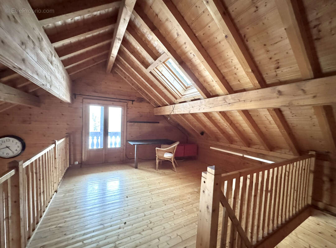 Maison à ALLONZIER-LA-CAILLE