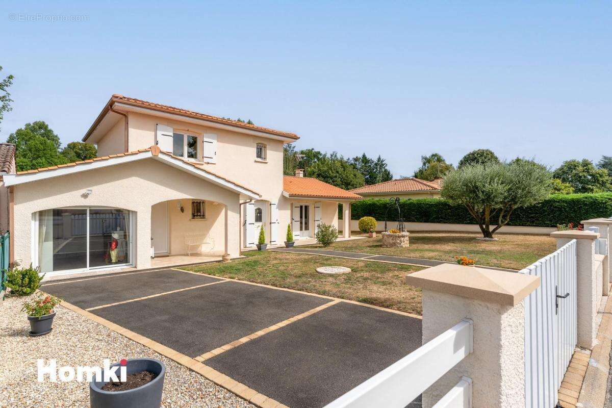 Maison à SAINT-LOUBES