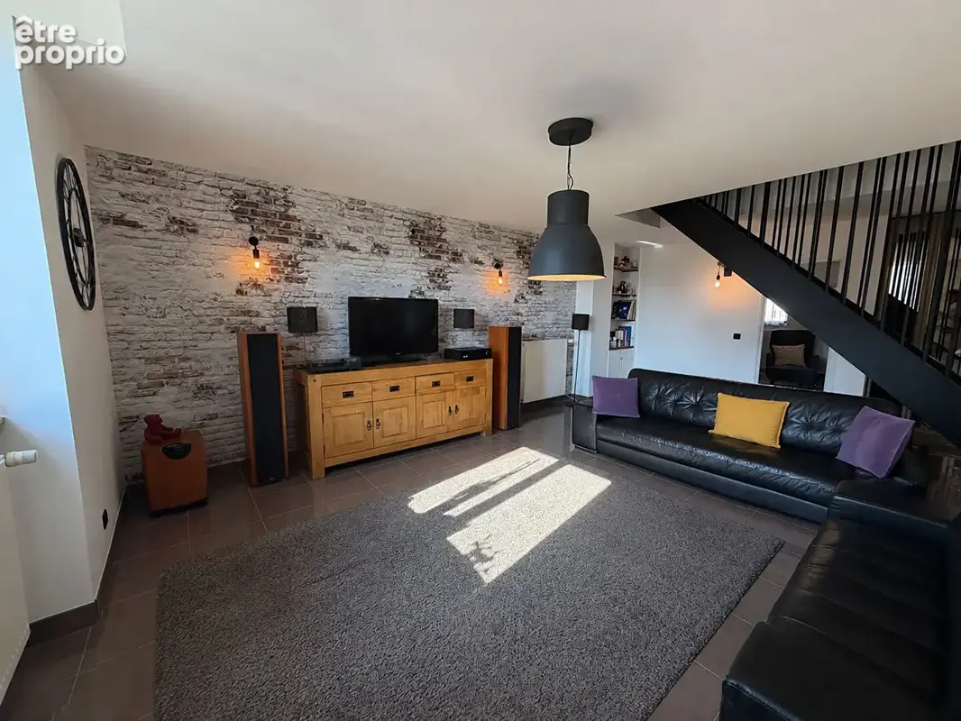 Appartement centre ville Dole 200m² 4 chambres, Atelier, balcon proche gare - photo 5