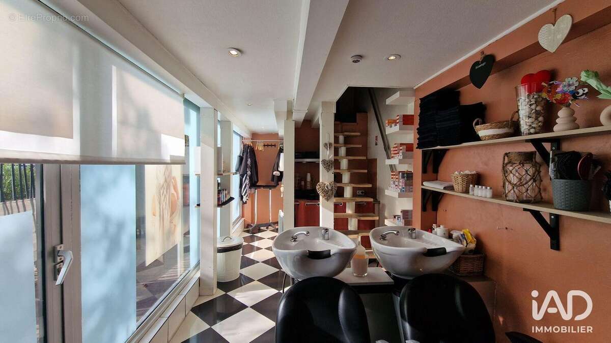 Photo 5 - Commerce à MARSEILLE-6E