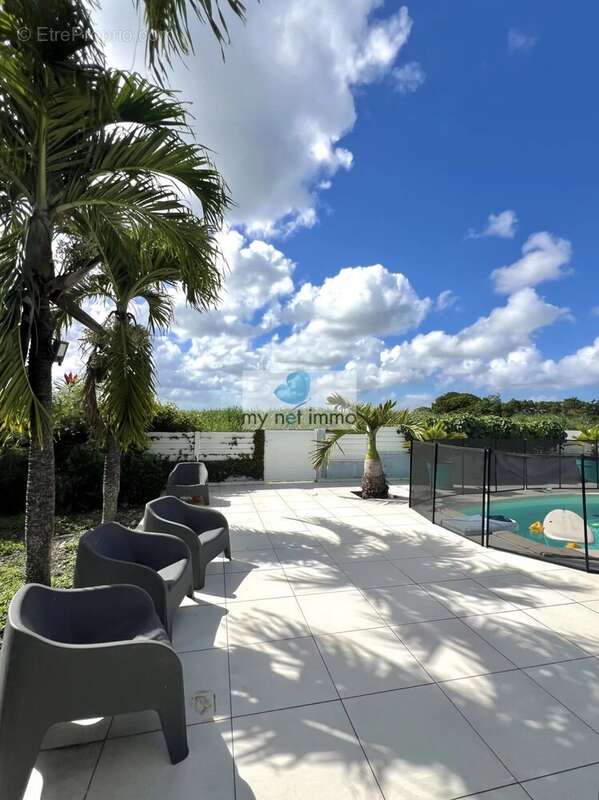 Maison à SAINT-FRANCOIS