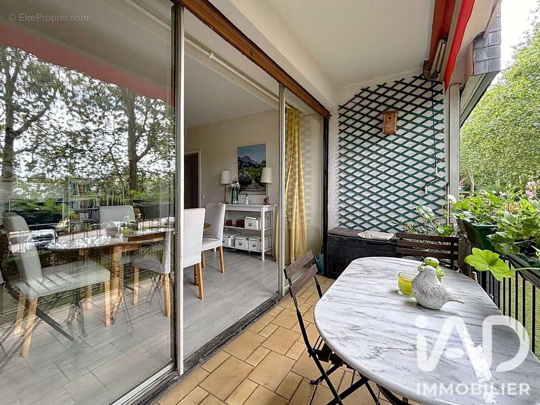 Photo 2 - Appartement à VAUCRESSON