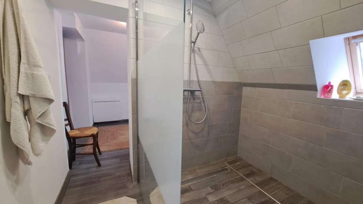 Maison à LUCENAY-L&#039;EVEQUE