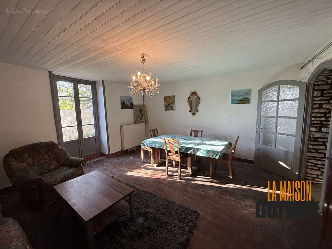 Maison à CHAMPLITTE