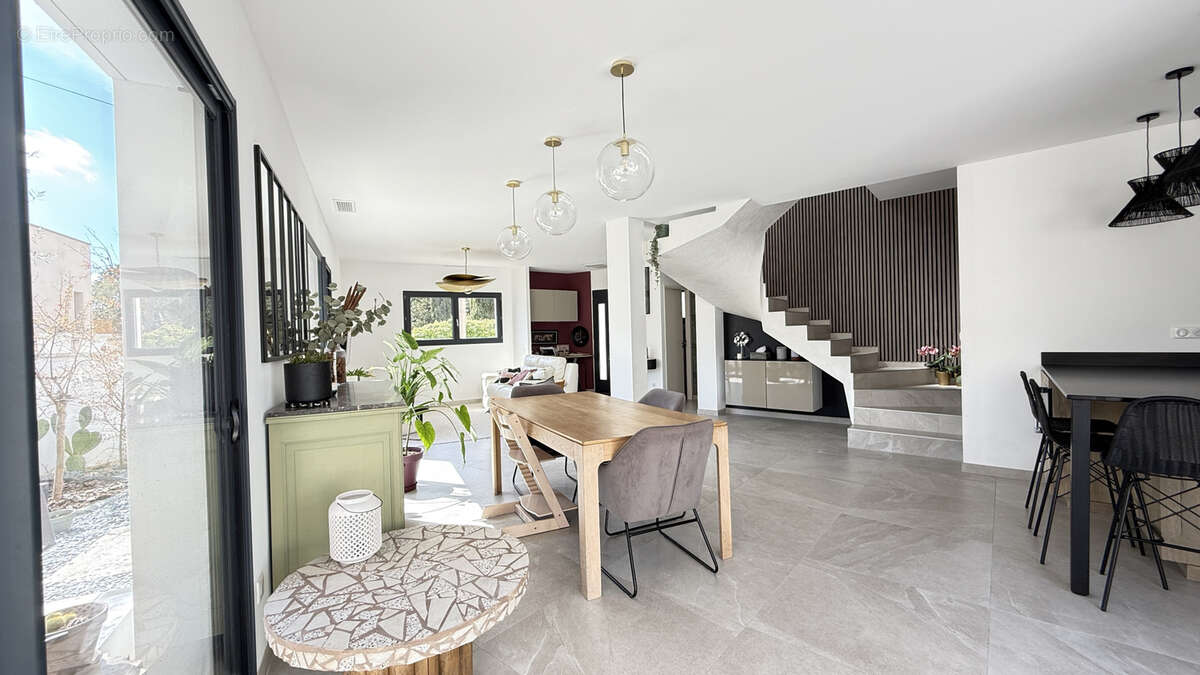 Maison à CASTELNAU-LE-LEZ