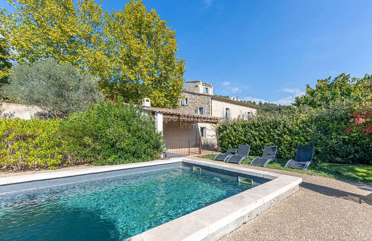 Maison à GREOUX-LES-BAINS