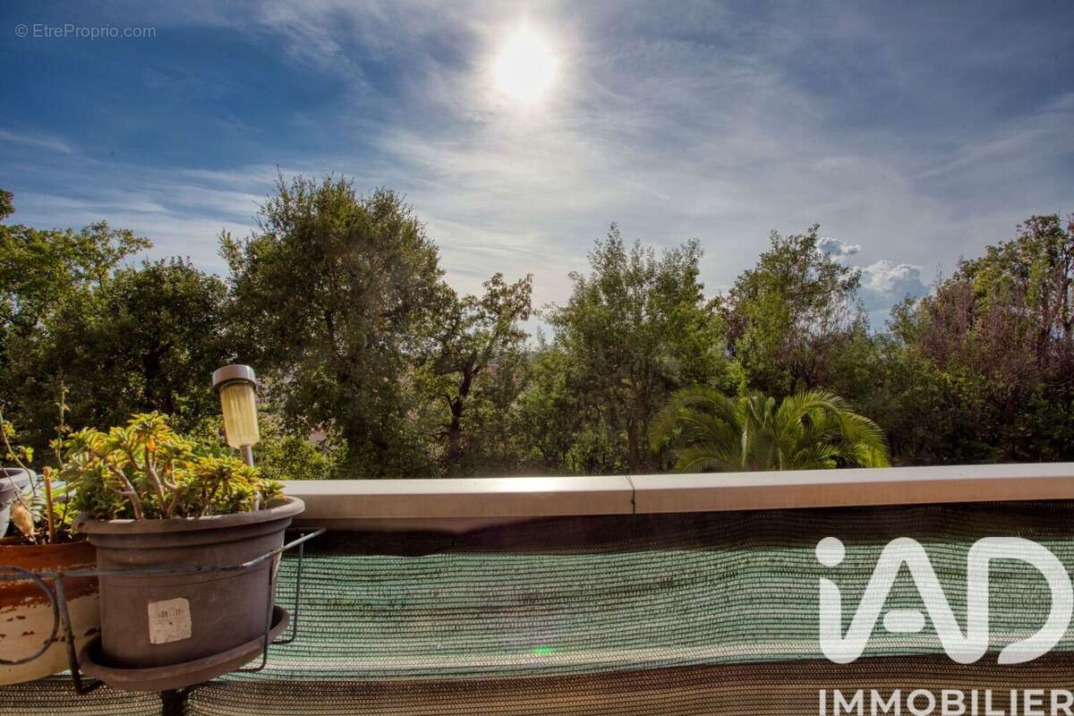 Photo 3 - Appartement à FREJUS