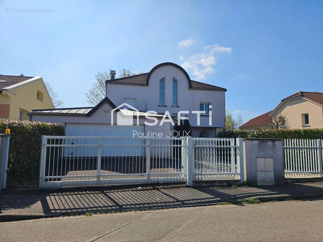 Photo 1 - Maison à MIRECOURT