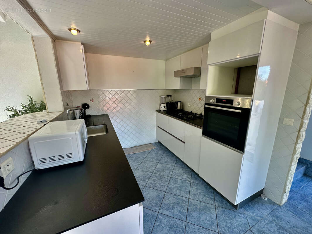 Maison à CAPESTERRE-BELLE-EAU