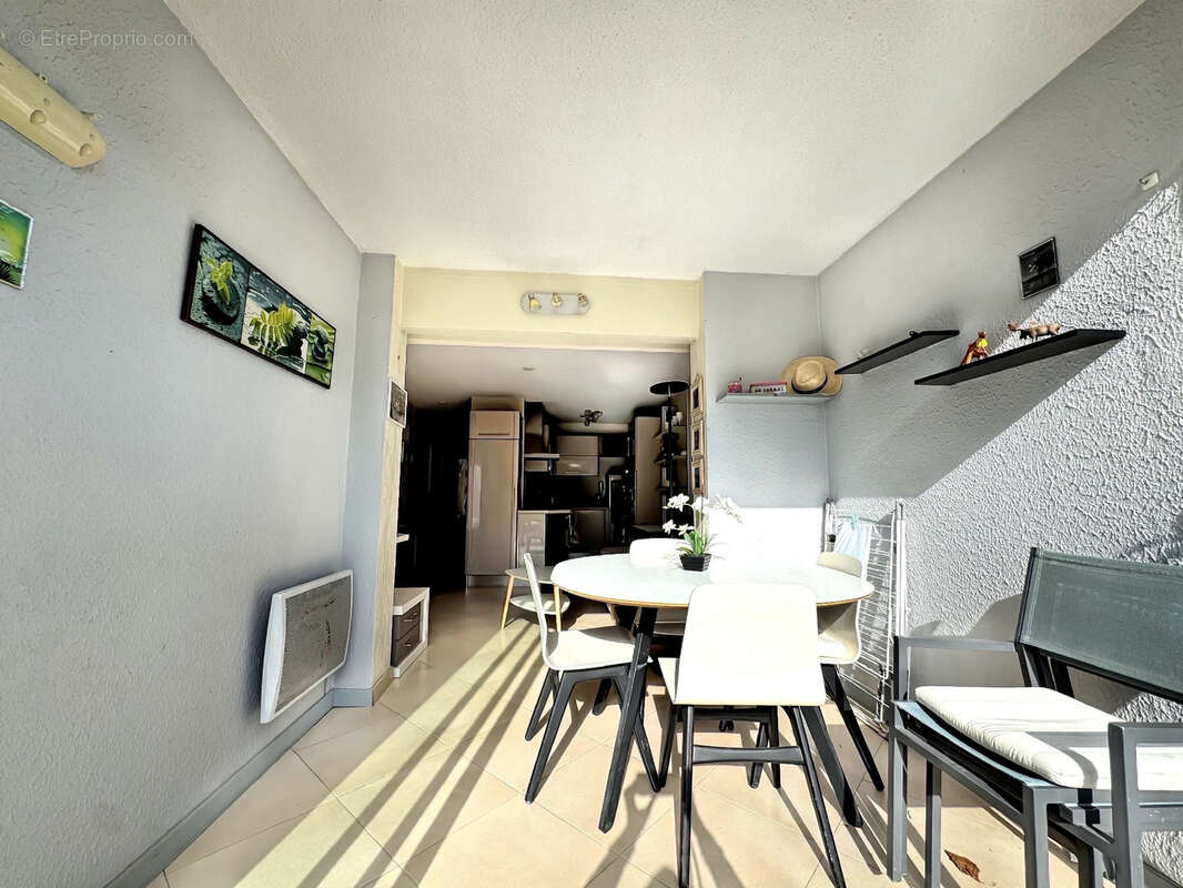 Appartement à LA LONDE-LES-MAURES