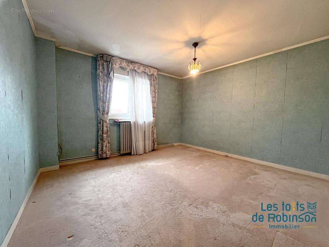 Maison à LE PLESSIS-ROBINSON