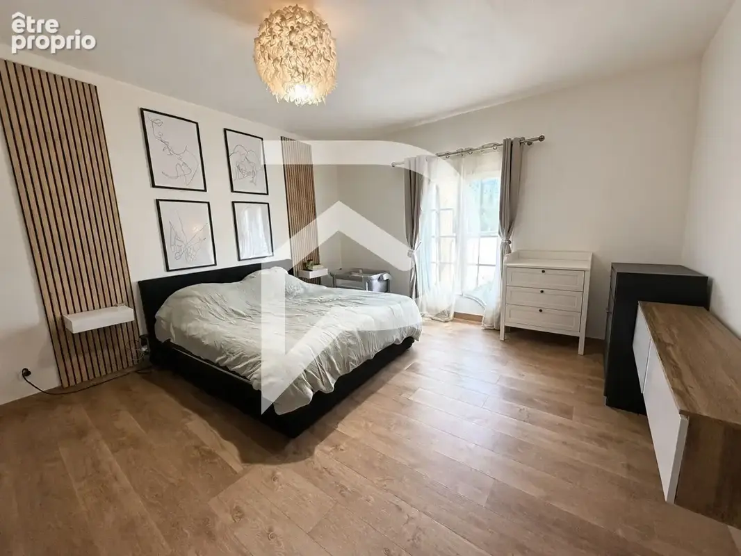 Maison Hénonville 8 pièce(s) 156 m2 - photo 8