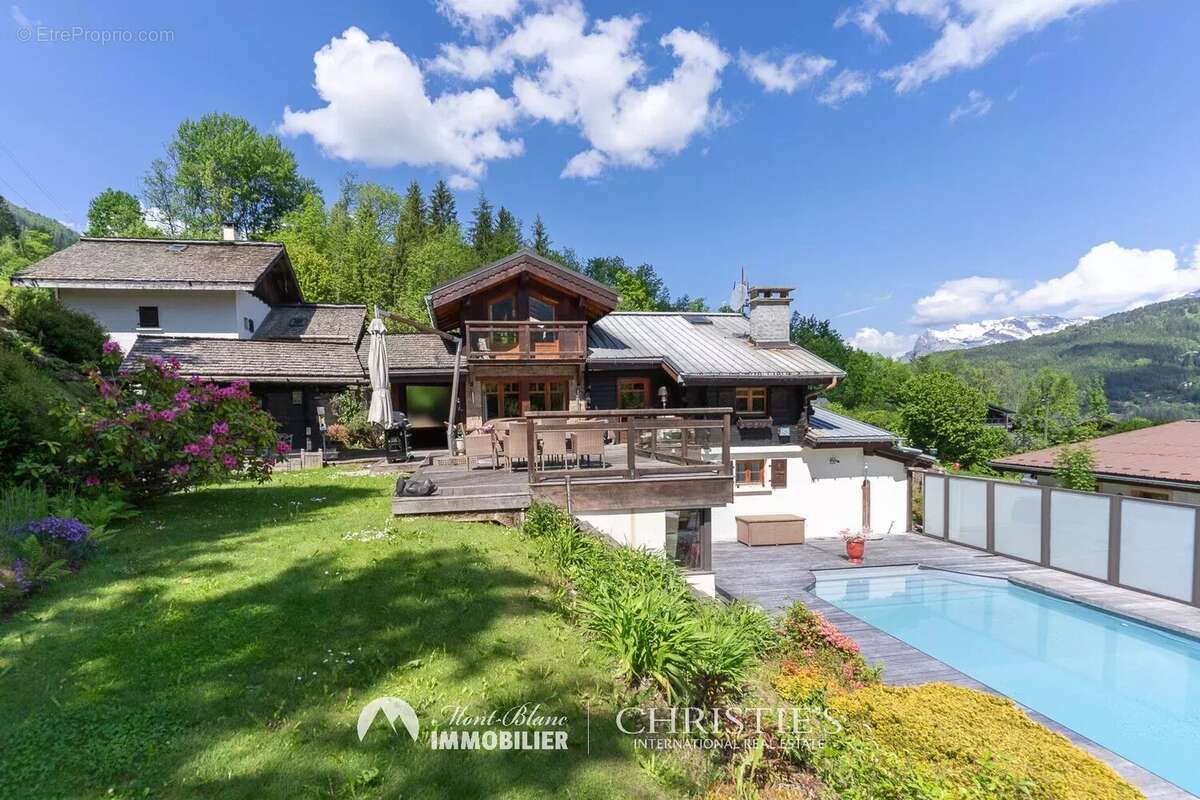 Maison à LES HOUCHES