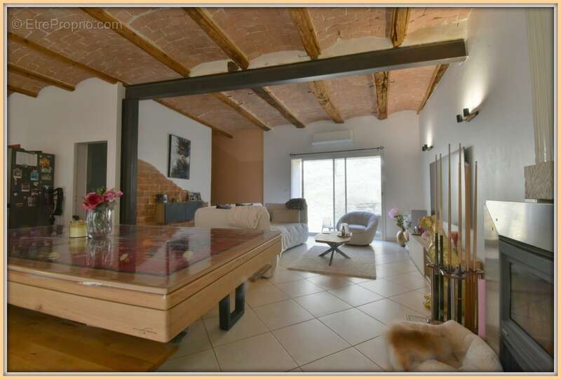 Charmante maison rénovée avec cachet de 143 m²- 5 pièces - photo 2
