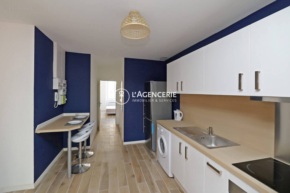 Appartement à SAINT-JUERY