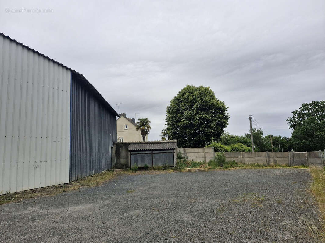 Entrepot de 438 m2 à vendre lamballe - photo 2