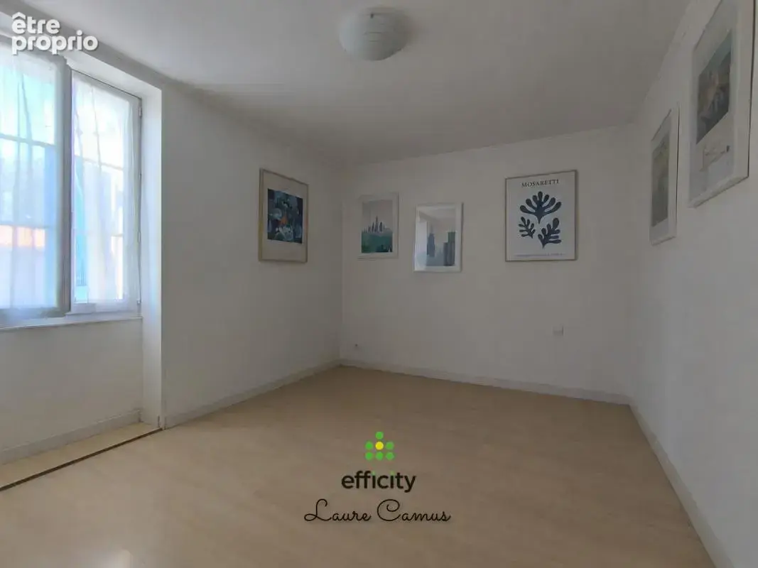 Maison 7 pièces 192 m² à vendre à Saint-Avaugourd-Des-Landes (85540) - photo 8