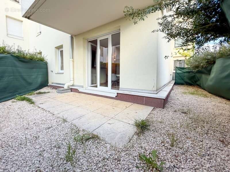 Appartement à VILLE-LA-GRAND