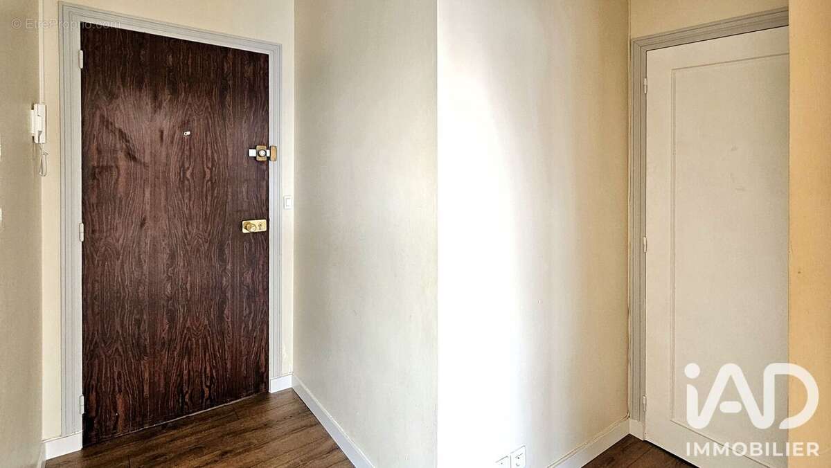Appartement 38 m² à Vannes  - photo 4