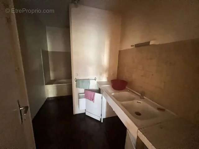Auch, t4 de 112 m2 avec ascenceur - photo 7