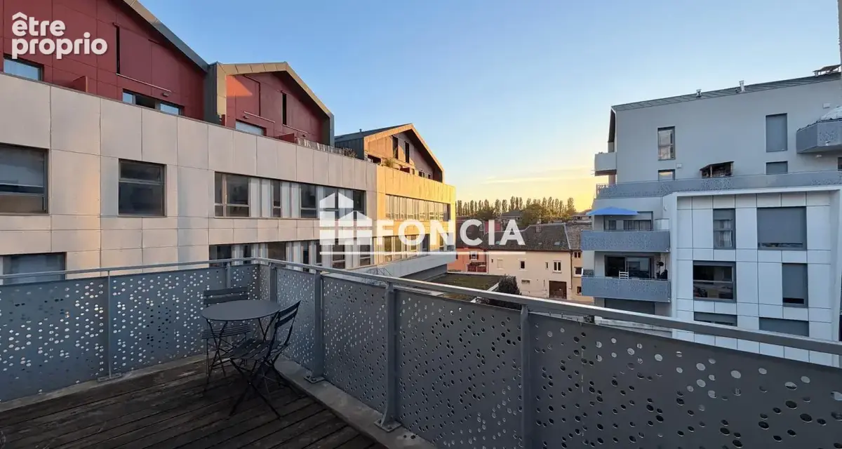 BONNEVILLE - Ecoquartier : Appartement T2 avec terrasse + parking au sous-sol - photo 7