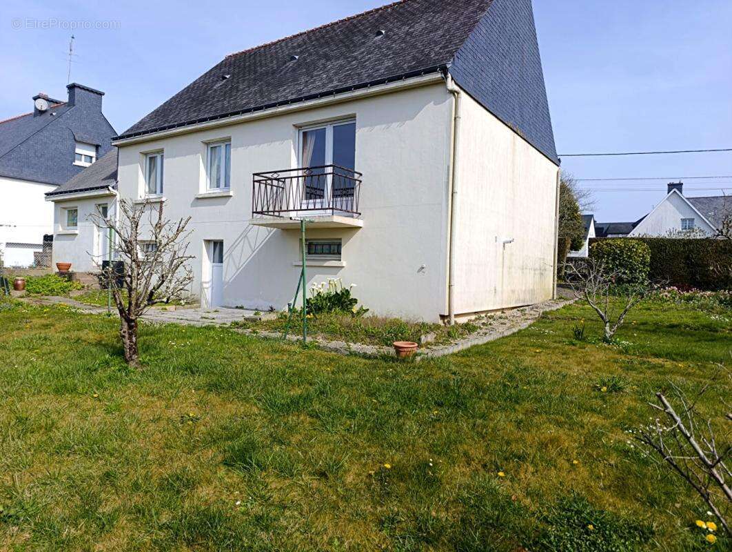 Maison à PONTIVY