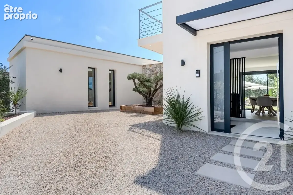 Maison 5 pièces 183 m² à vendre à Mougins (06250) - photo 5