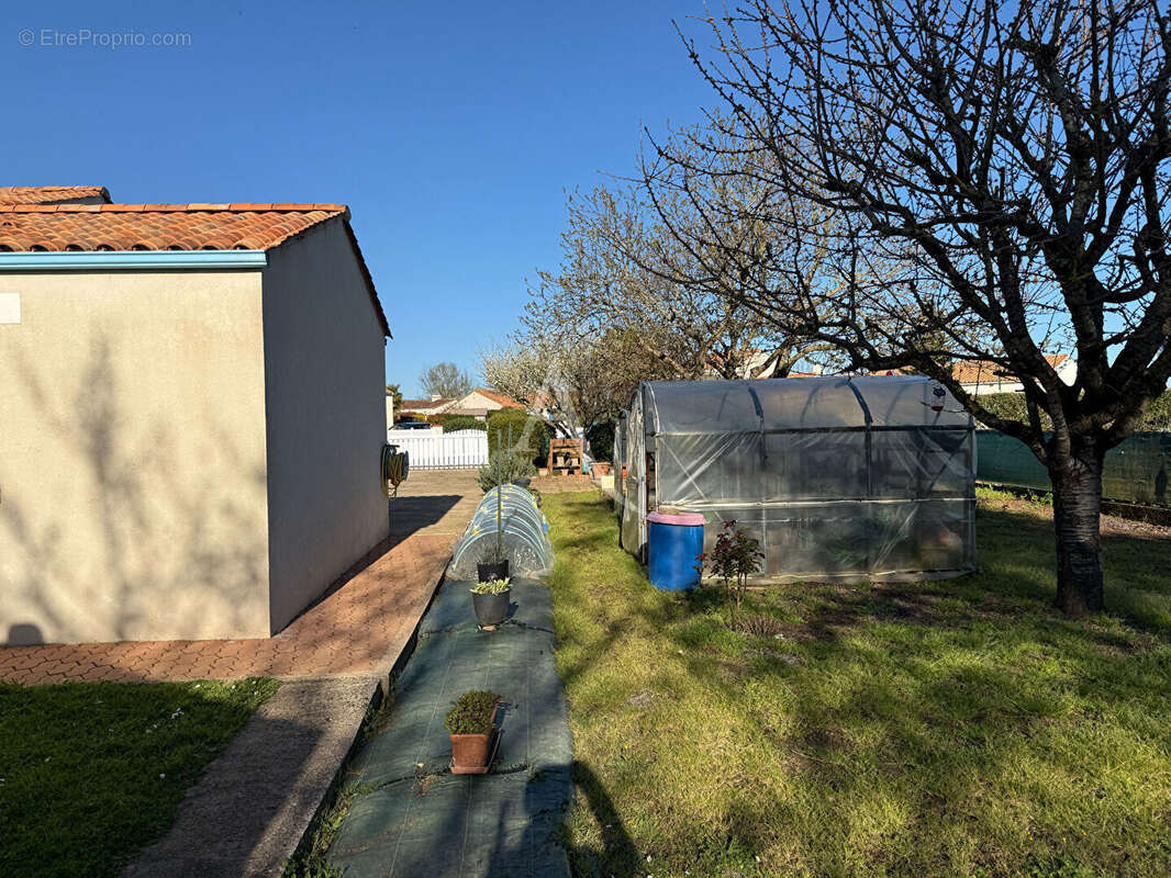 Maison à ANGLES
