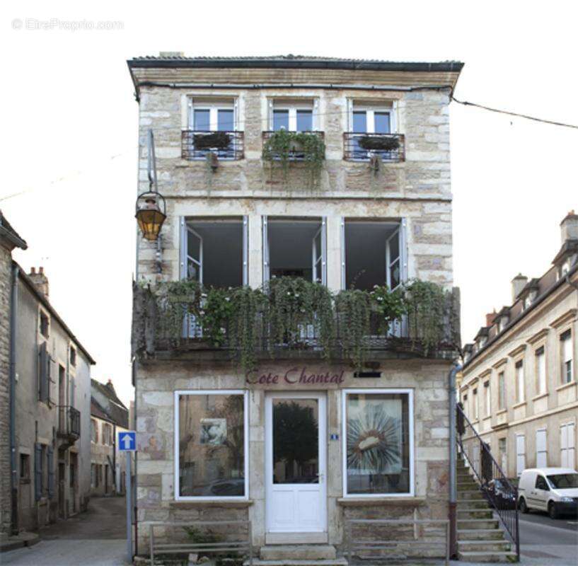 Maison à MERCUREY