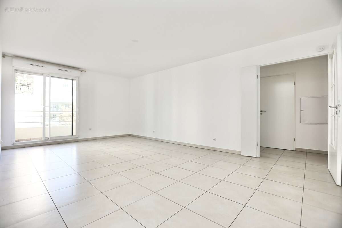 IMG_7339 - Appartement à ROSNY-SOUS-BOIS