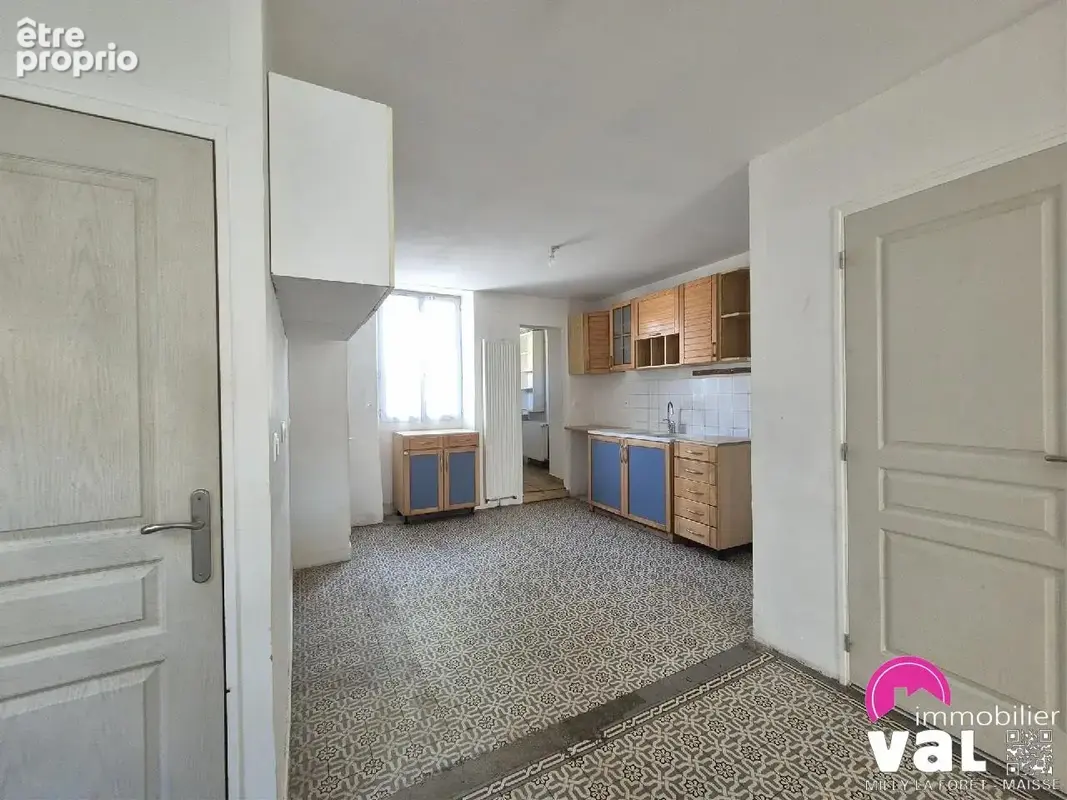 Maison 76 m² à Milly-La-Foret  - photo 5