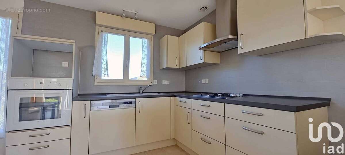 Photo 8 - Maison à MAUZE-SUR-LE-MIGNON