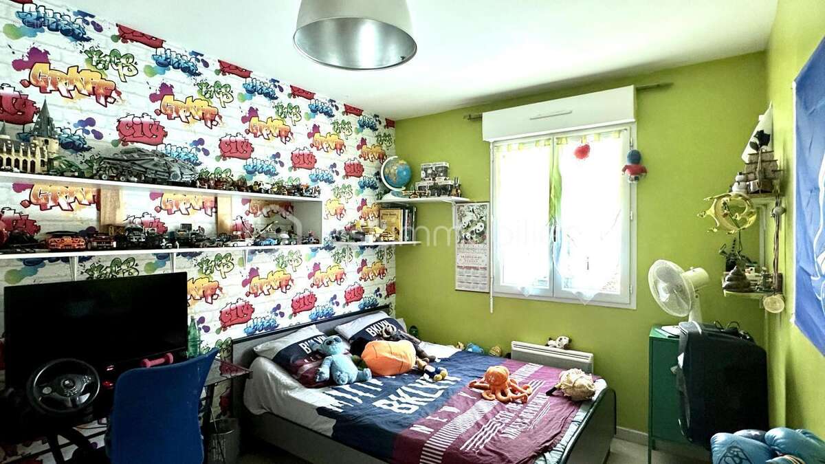 Villa plain-pied avec piscine et garage - photo 10