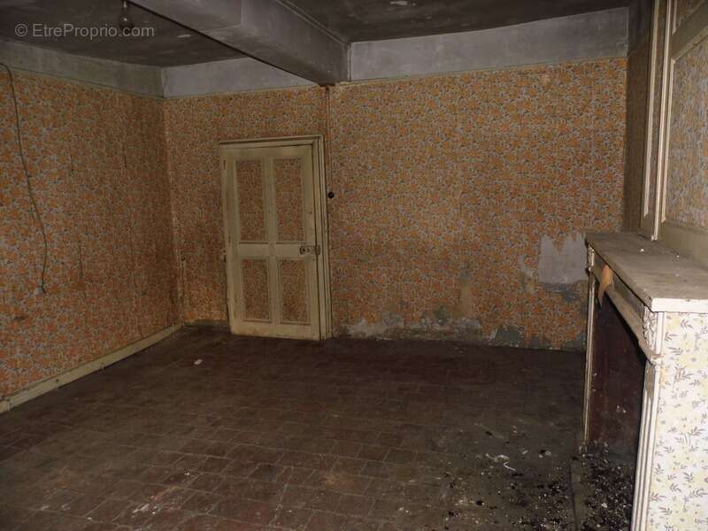 Dpt Calvados (14), à vendre FALAISE immeuble  de 312 m² habitables - photo 7