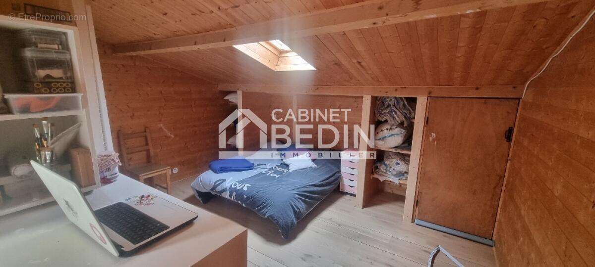 Maison à AMBARES-ET-LAGRAVE