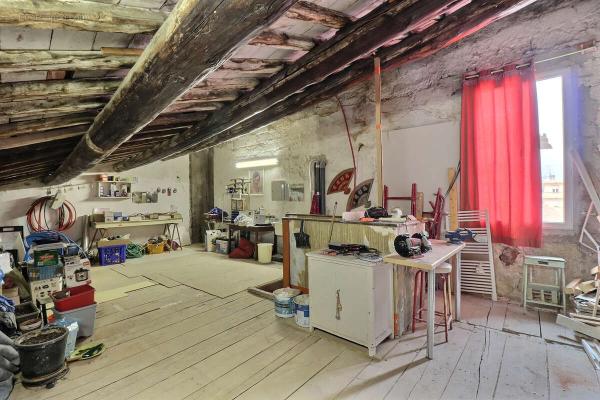 Appartement à LUNEL