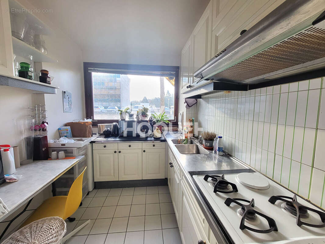 Appartement à LA CELLE-SAINT-CLOUD