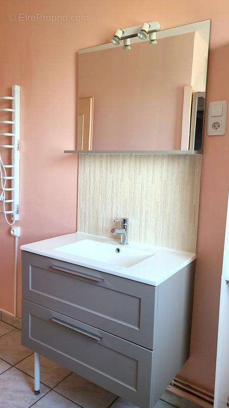 Luce - appartement - t2/t3 avec gardien - 68 m² - cave - place de parking - photo 7