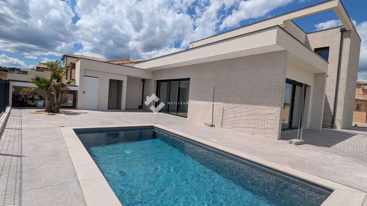 Maison 120 m² à Cazouls-Les-Beziers  - photo 7