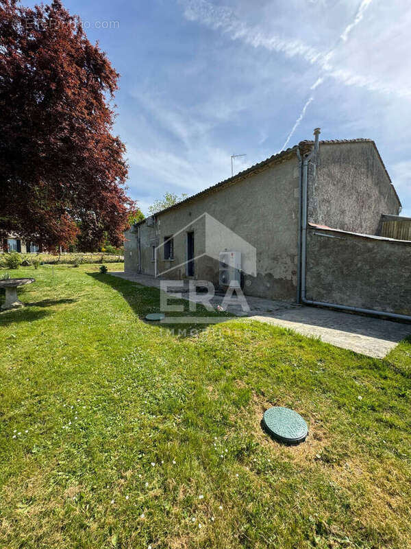 Maison à MONTPON-MENESTEROL