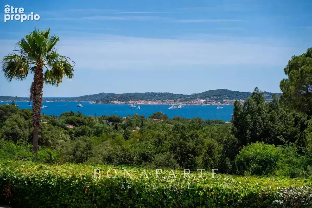 GRIMAUD - Propriété style Belle Epoque - Vue mer face à Saint-Tropez - photo 4