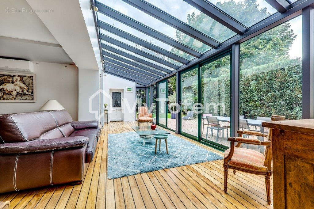 Maison à SAINT-LEU-LA-FORET