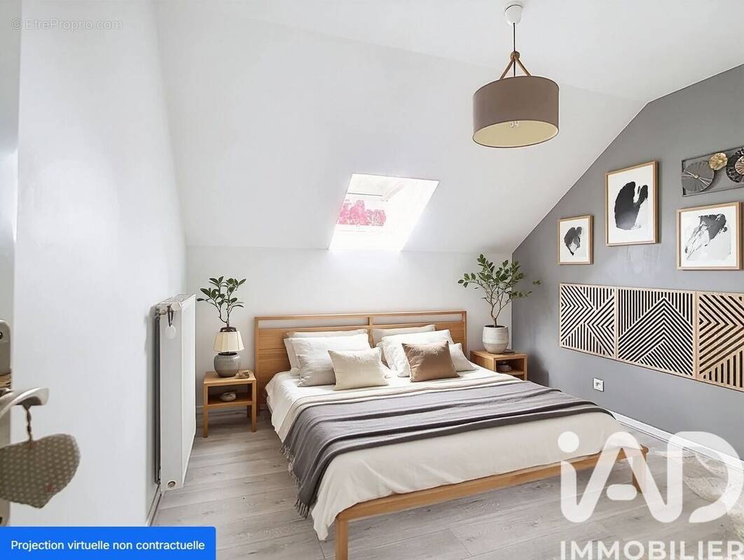 Photo 1 - Maison à GUIGNES