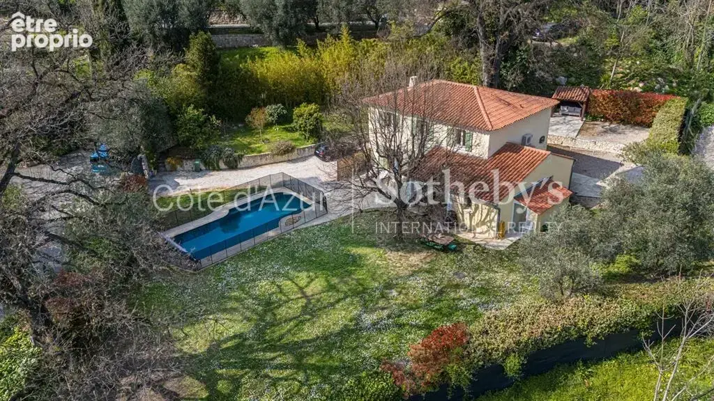 Nice Gairaut, villa familiale rénovée avec piscine dans un domaine sécurisé - photo 1