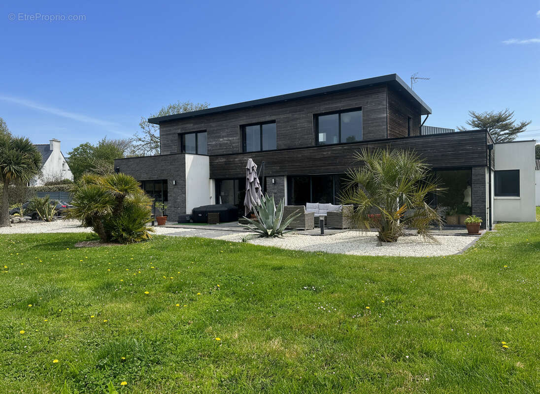 Maison à LOCMARIA-PLOUZANE