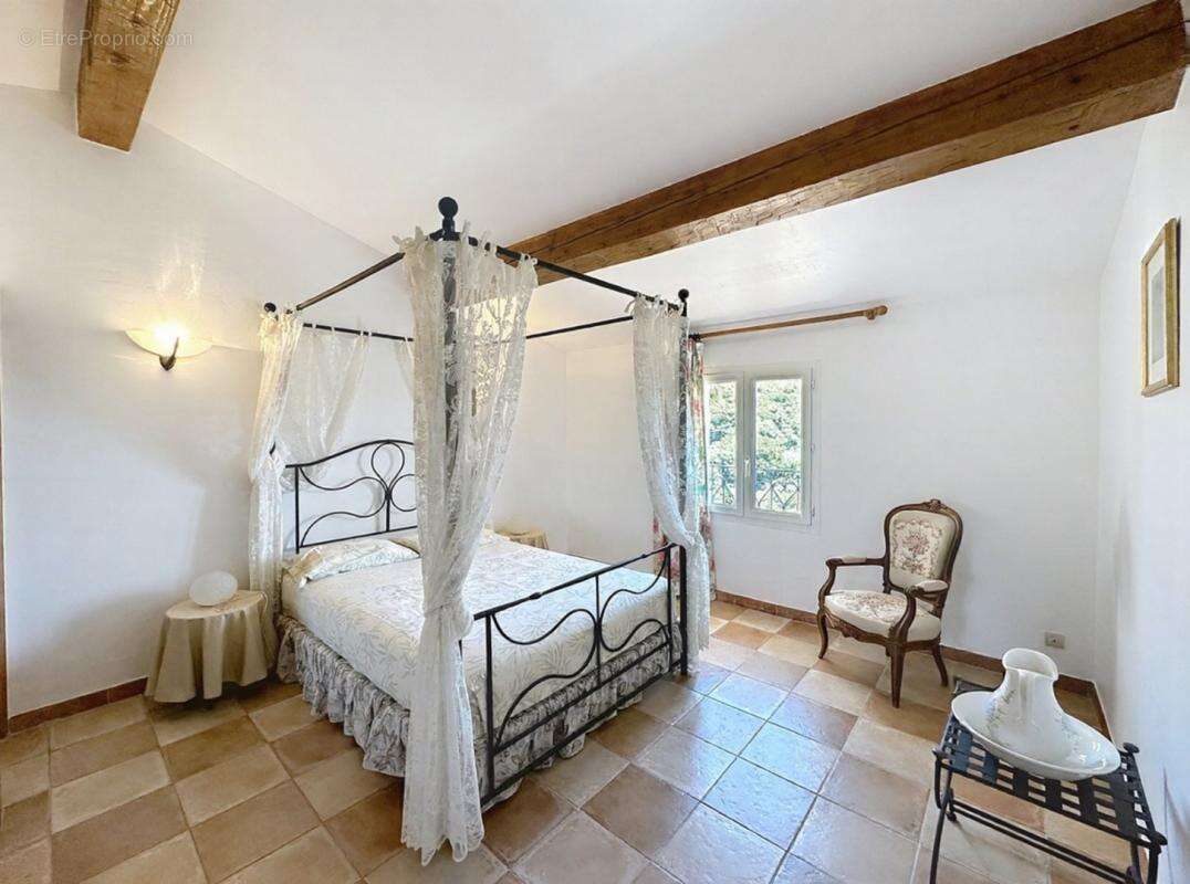 Maison à BIOT