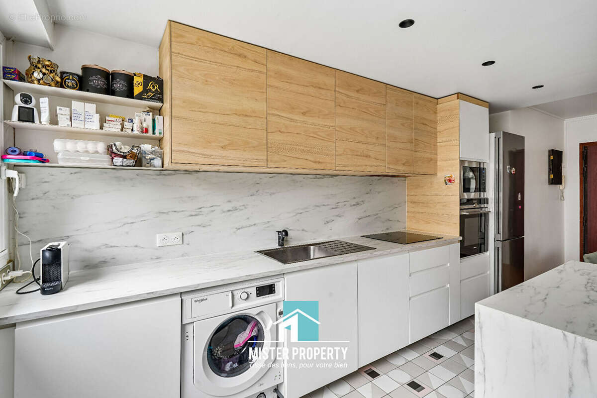 Appartement à LEVALLOIS-PERRET