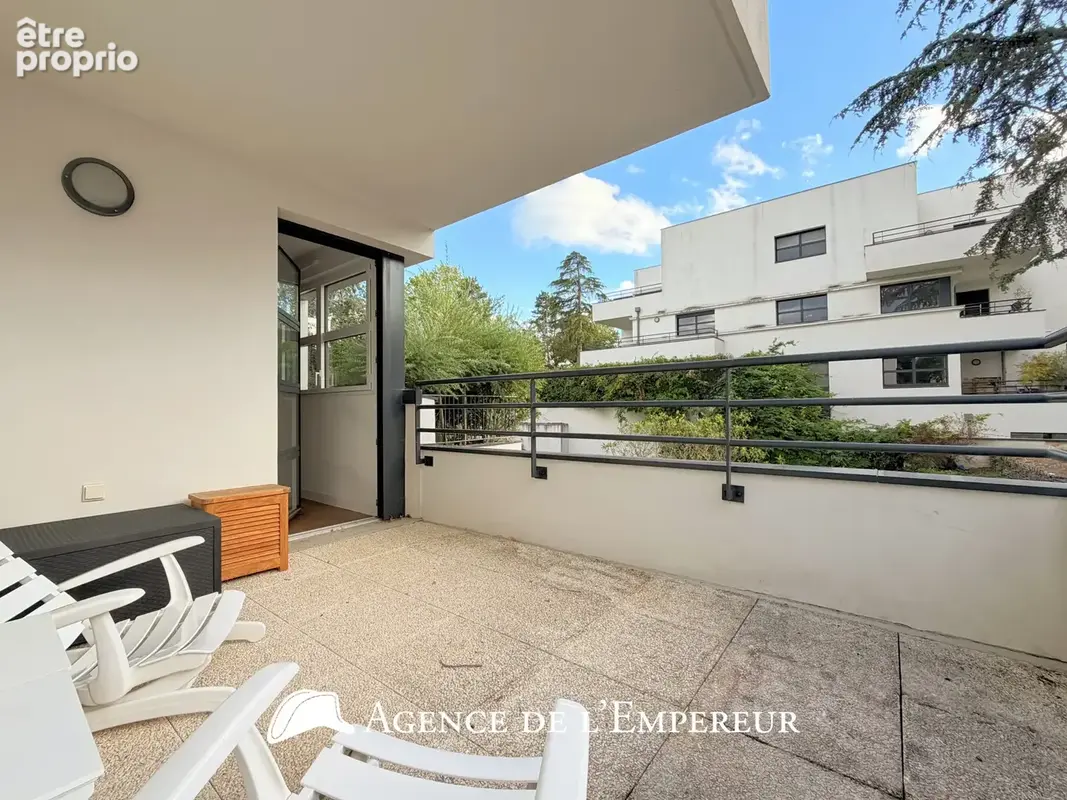 Grand 2 pièces 56 m2 avec terrasse, cave et parking. Résidence Jadis et Demain - photo 10