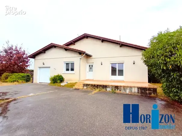 Photo Maison à Saint-Just-Saint-Rambert au prix de 219 900€